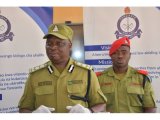 Two suspects shot during arrest, 3rd dies after jumping from police vehicle in Tanzanian student (…)